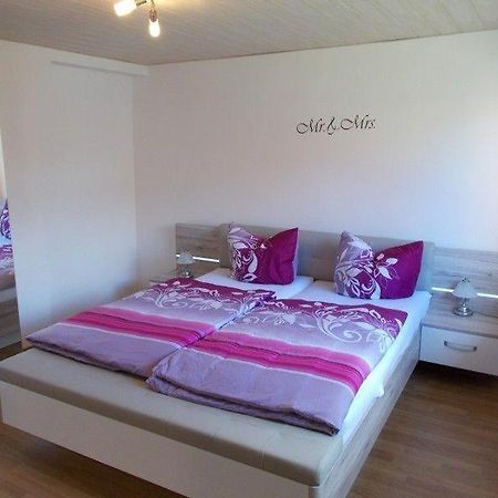 Janos-Ferienwohnung Friedrichsbrunn Bagian luar foto